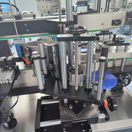Motora de etiquetado de botella plana completamente automática