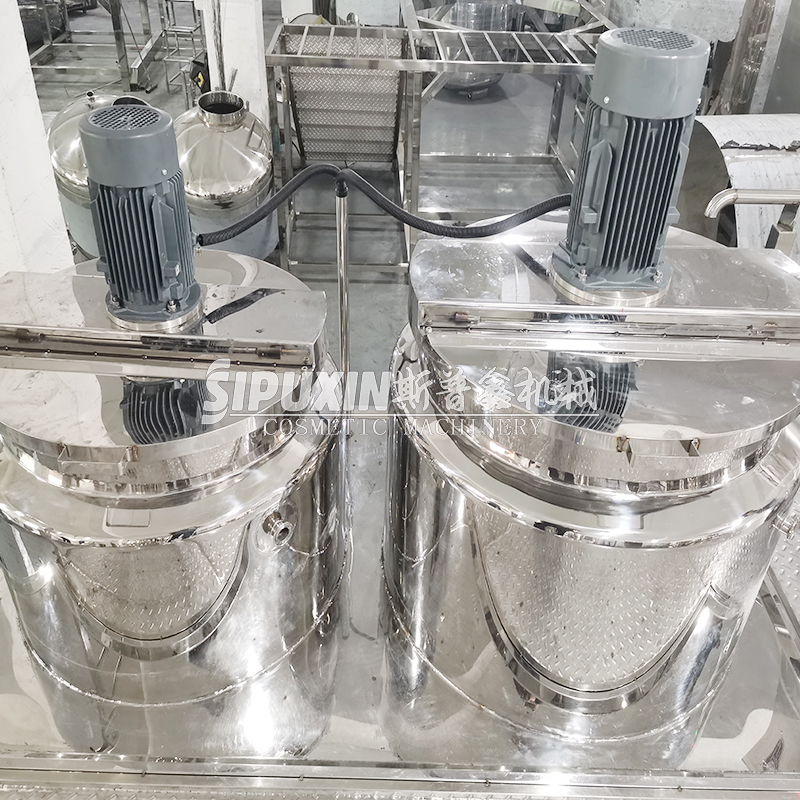 Emulsionante de tipo fijo SUS316L 1000L Equipo de emulsionante de mezcla de vacío para homogeneizador de ungüento de crema cosmética Mezcla emulsionante